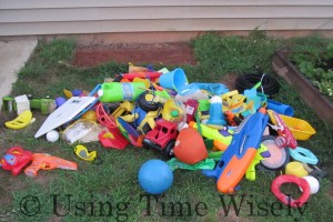 Organizing Outside Toy Chest